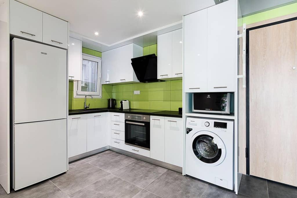 Brand New Stylish 2 Bedroom Apartment Atenas Exterior foto